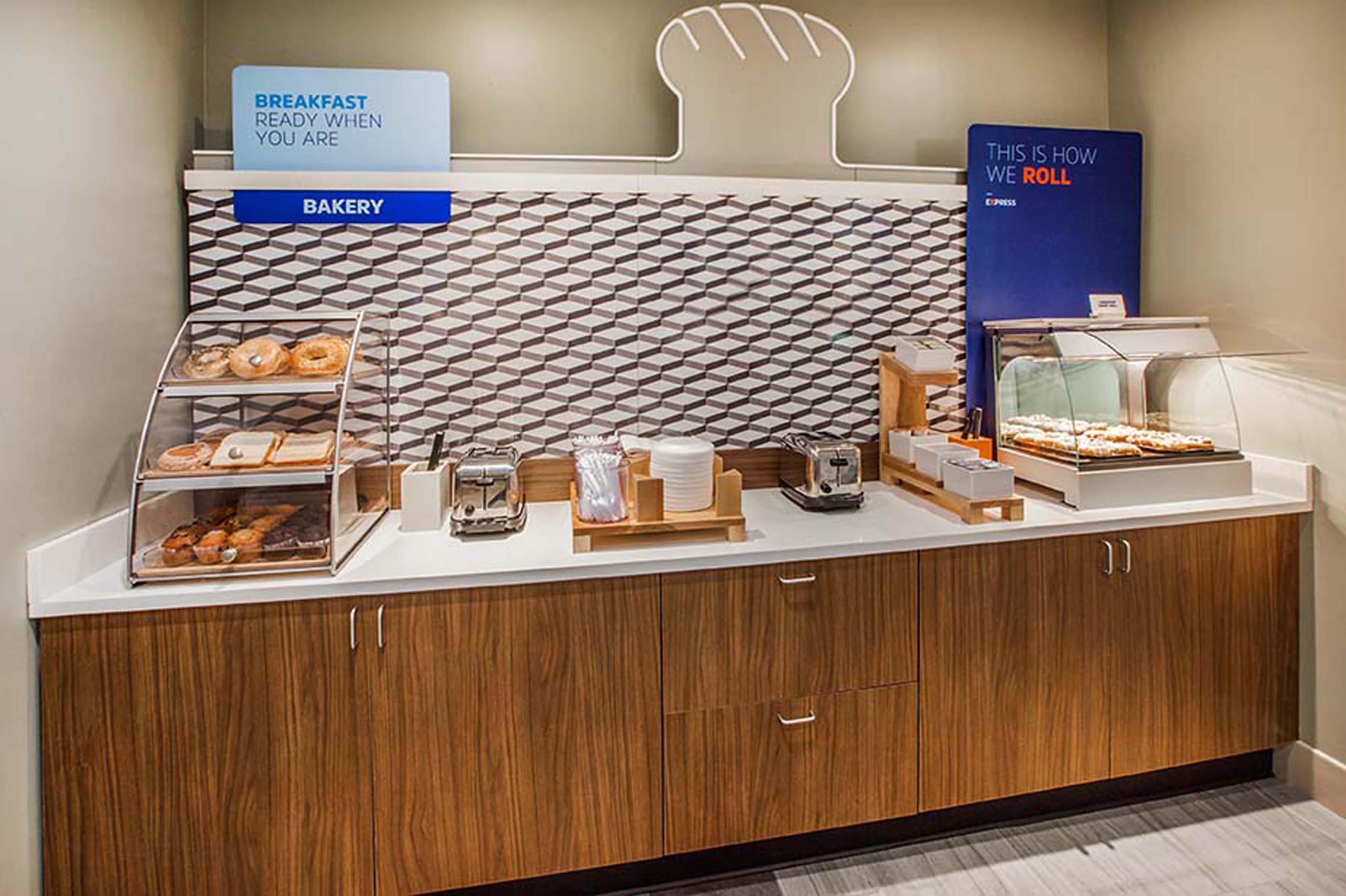 Holiday Inn Express Tifton By Ihg Eksteriør billede