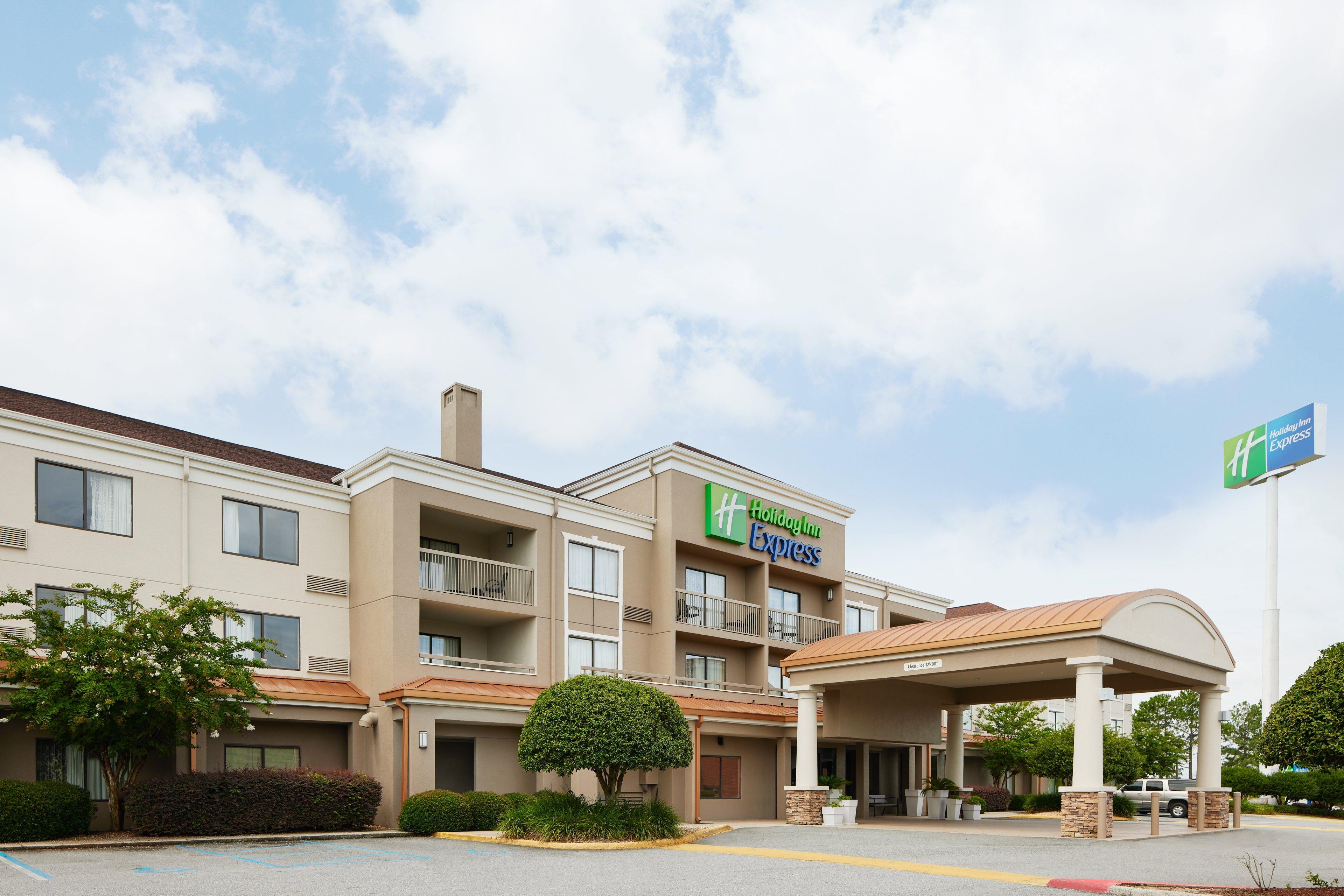 Holiday Inn Express Tifton By Ihg Eksteriør billede