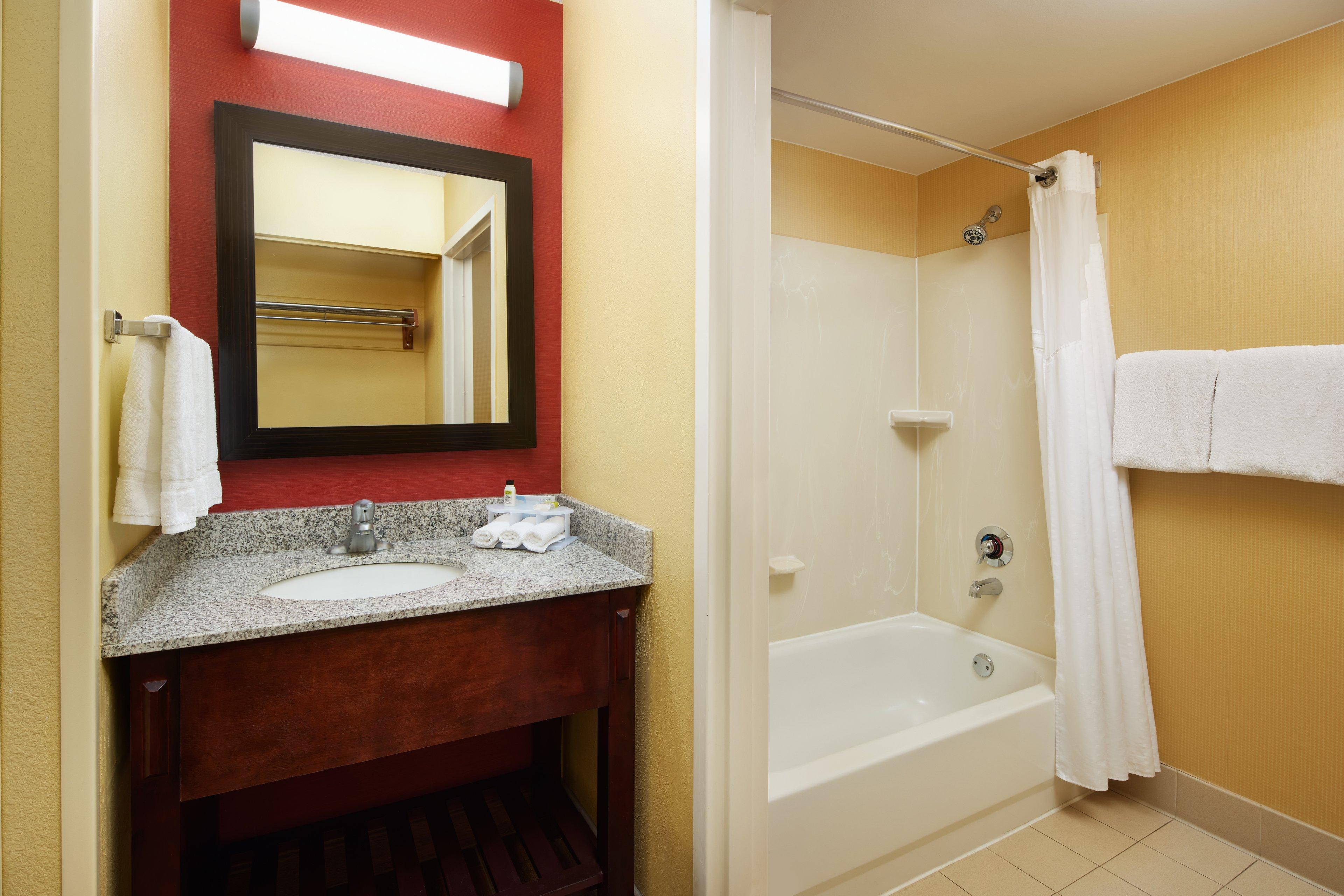 Holiday Inn Express Tifton By Ihg Eksteriør billede
