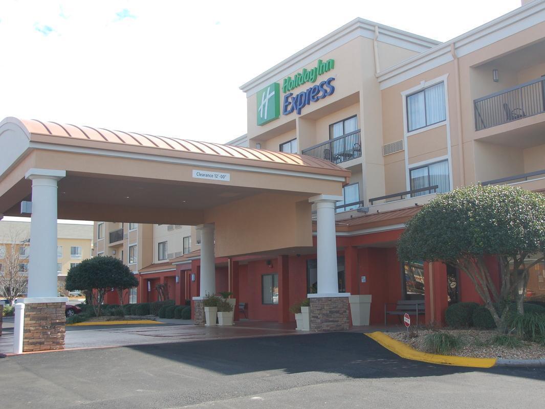 Holiday Inn Express Tifton By Ihg Eksteriør billede