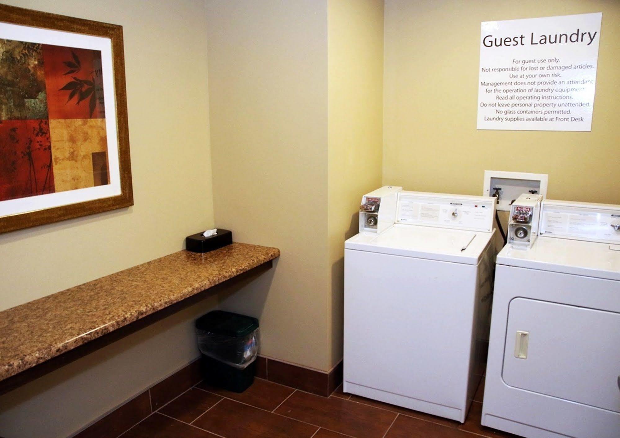 Holiday Inn Express Tifton By Ihg Eksteriør billede